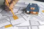 Foto: Grundstückspläne mit Modellhaus