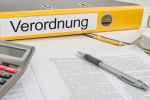 © Zerbor - stock.adobe.com Foto: Mappe mit Schriftzug Verordnung